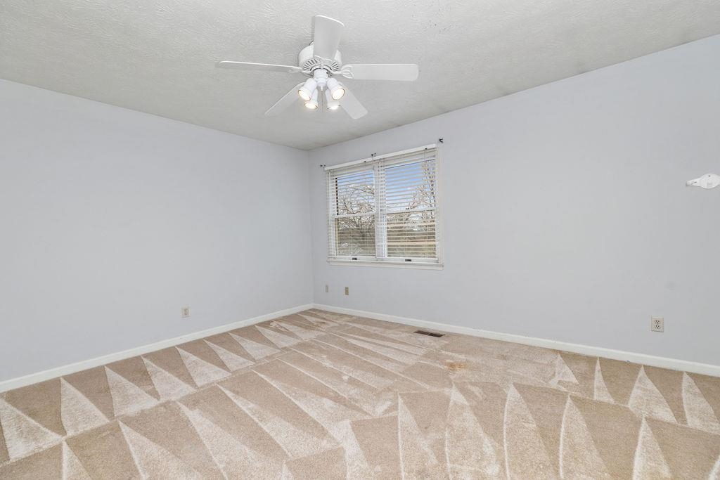 908 VINE ST