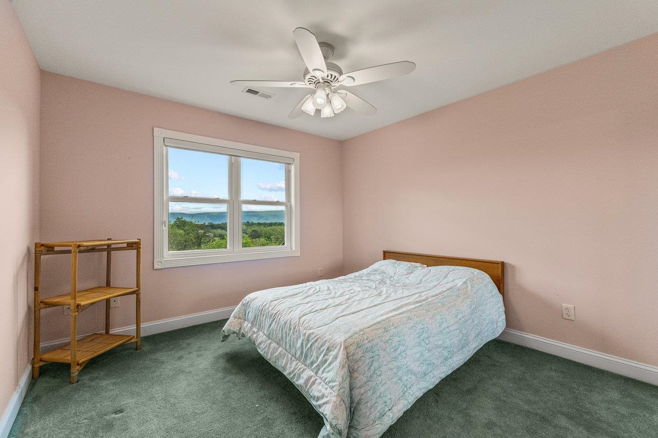 135 MEAGANS RUN RD
