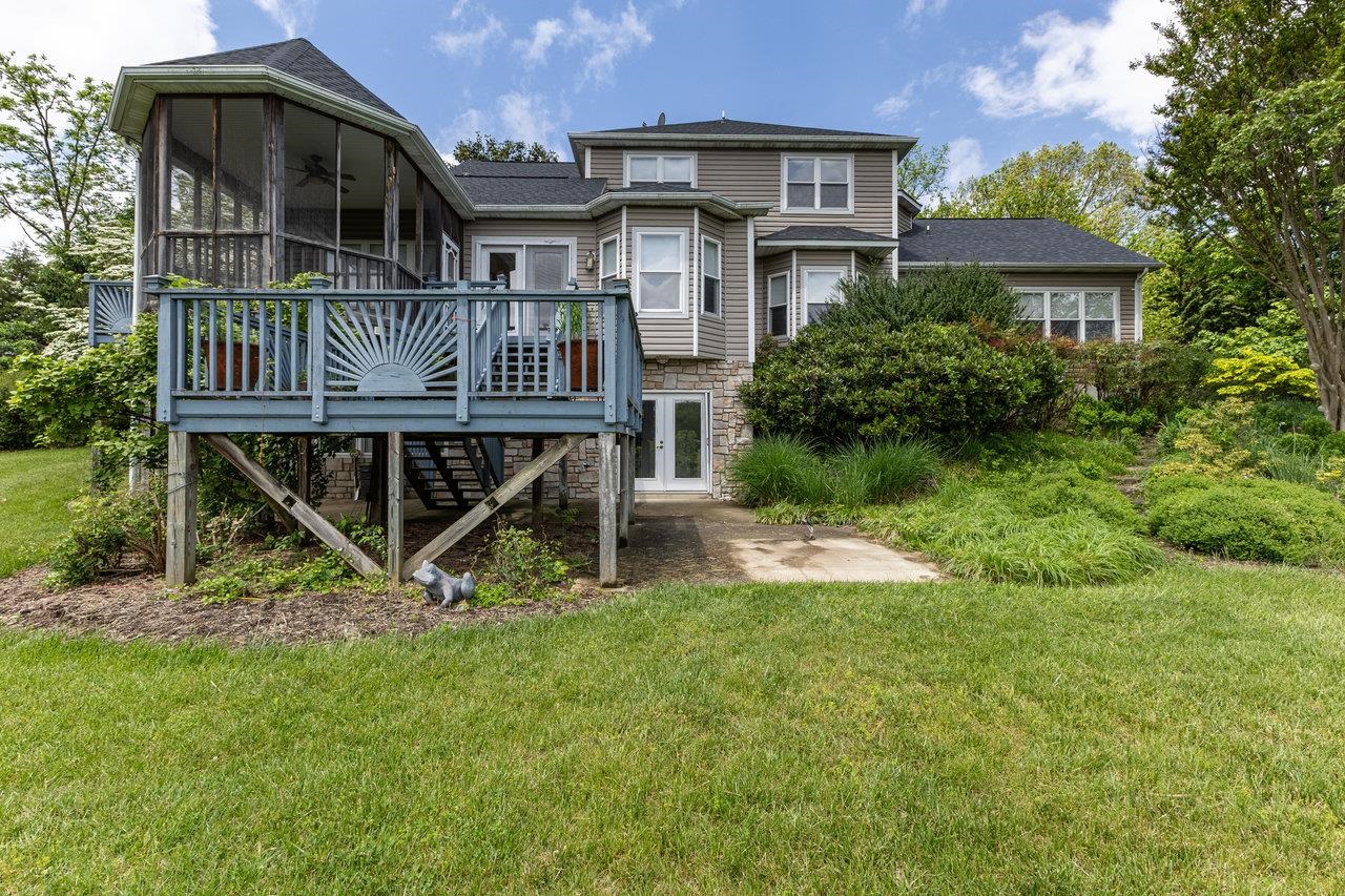 135 MEAGANS RUN RD