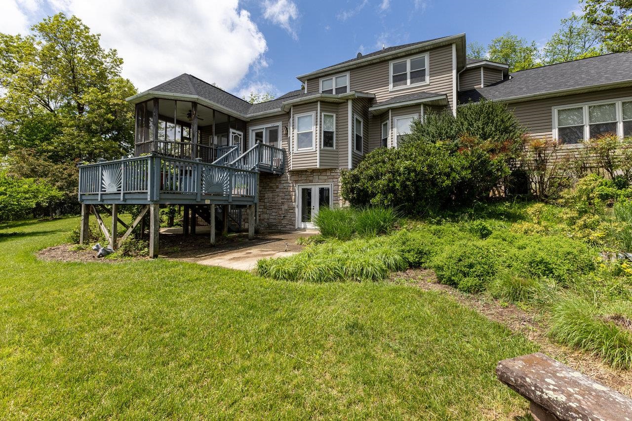 135 MEAGANS RUN RD