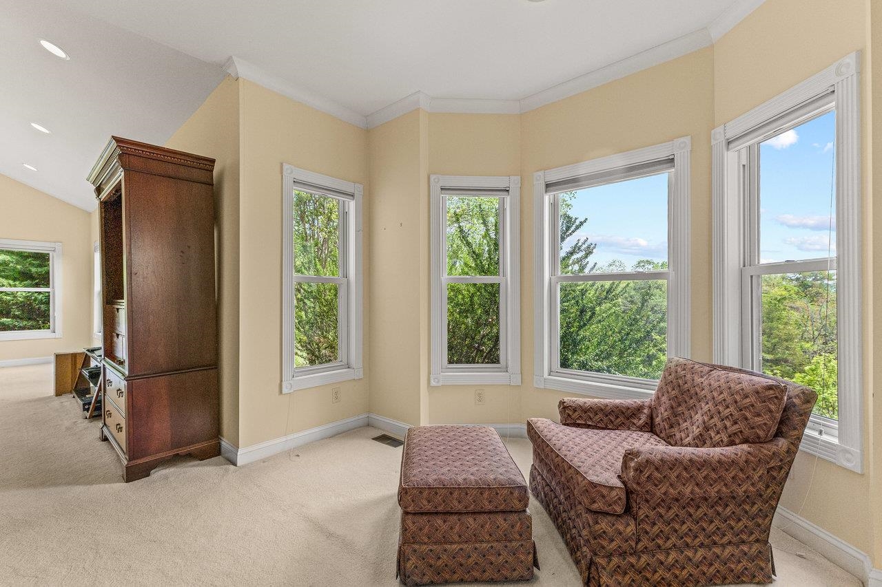 135 MEAGANS RUN RD