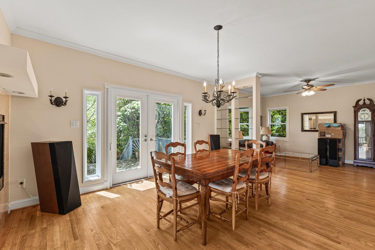135 MEAGANS RUN RD