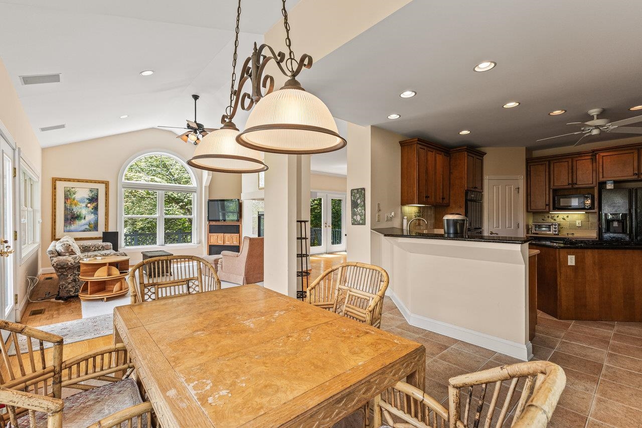 135 MEAGANS RUN RD