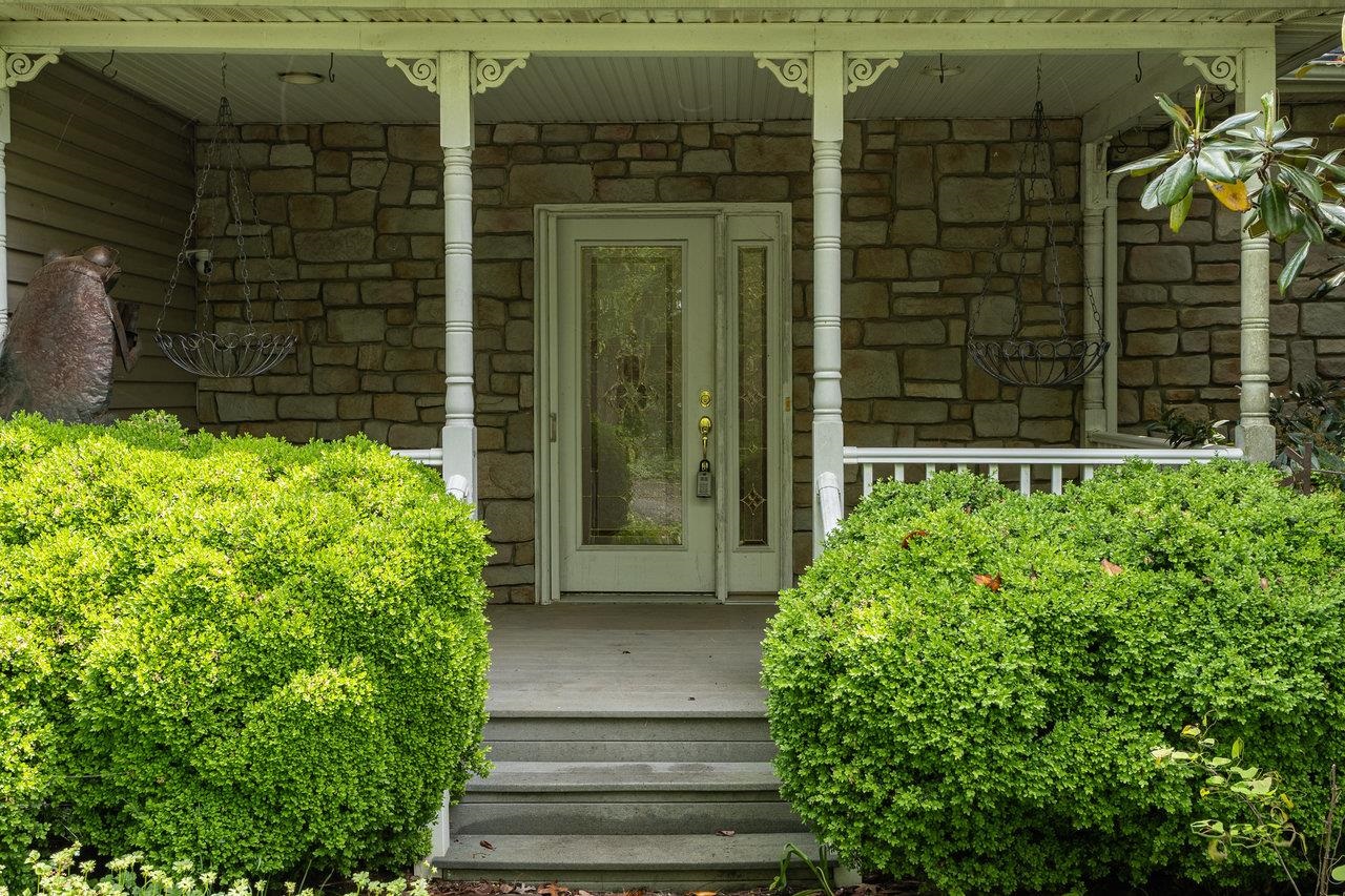135 MEAGANS RUN RD