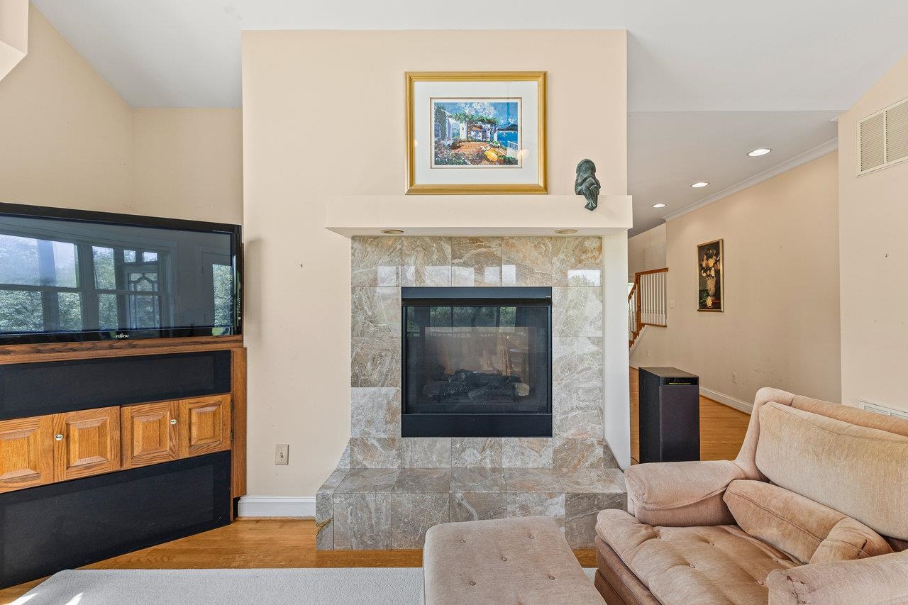 135 MEAGANS RUN RD