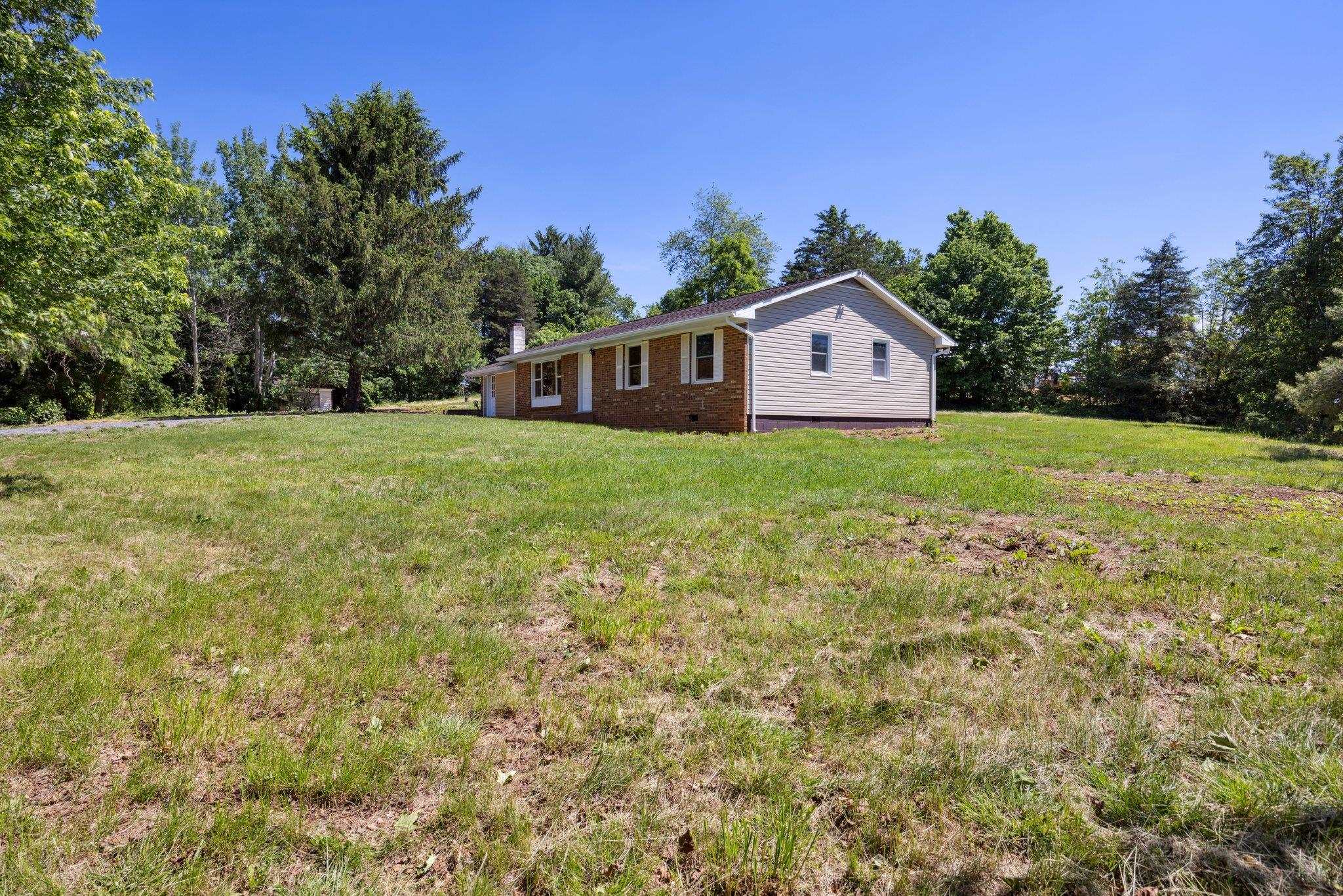 10 IMBODEN RD