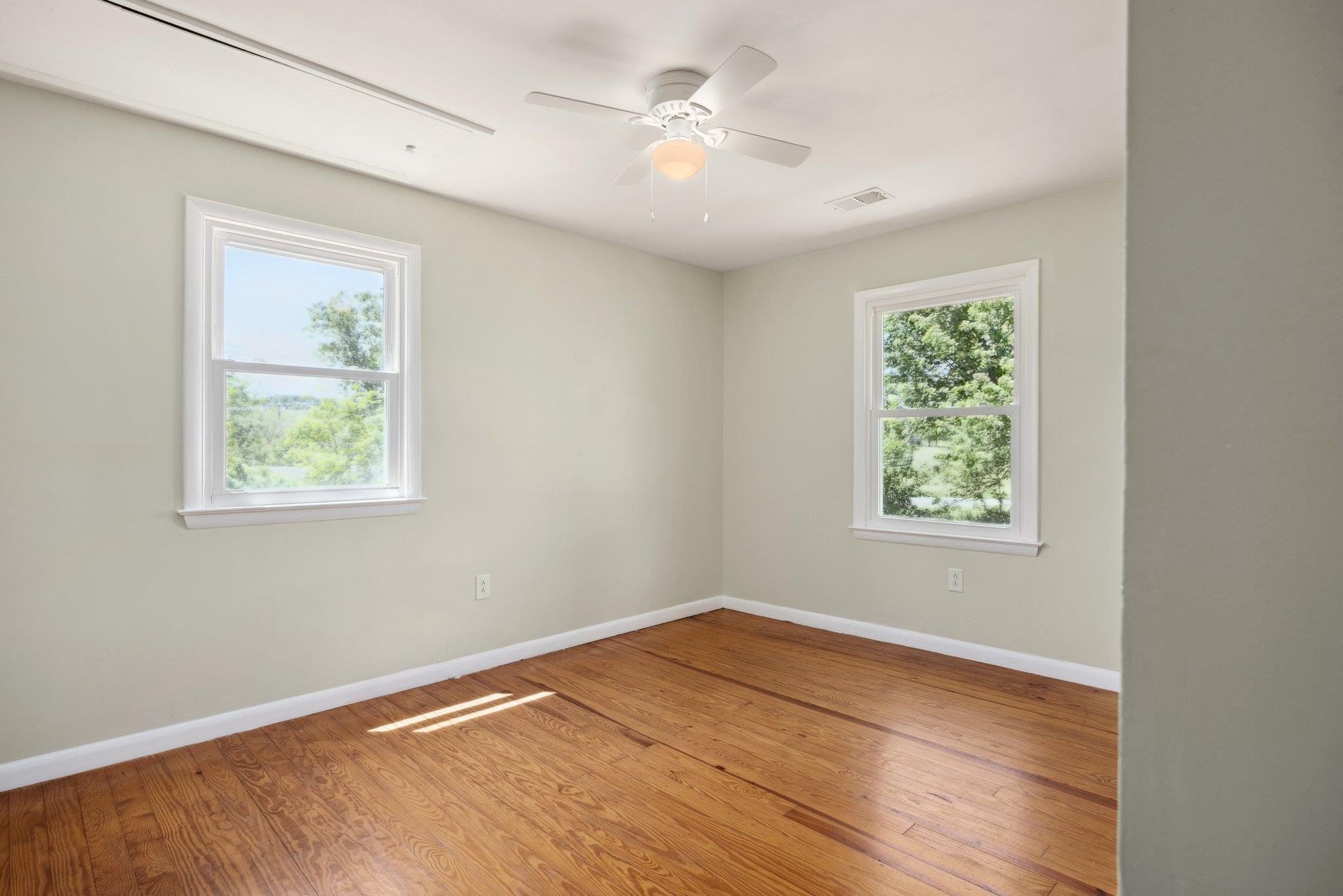 10 IMBODEN RD