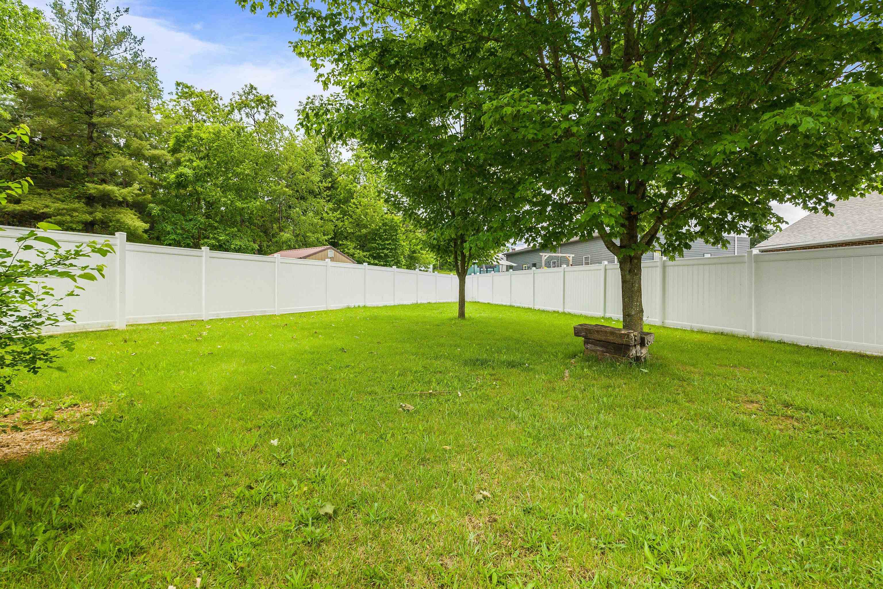 2090 ANNANDALE CT