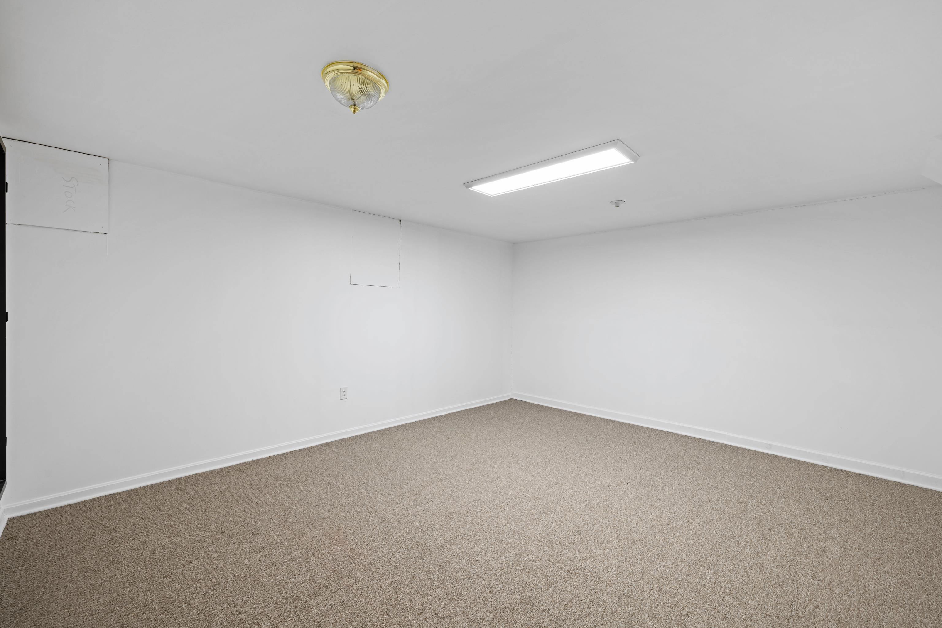 580 MYERS AVE