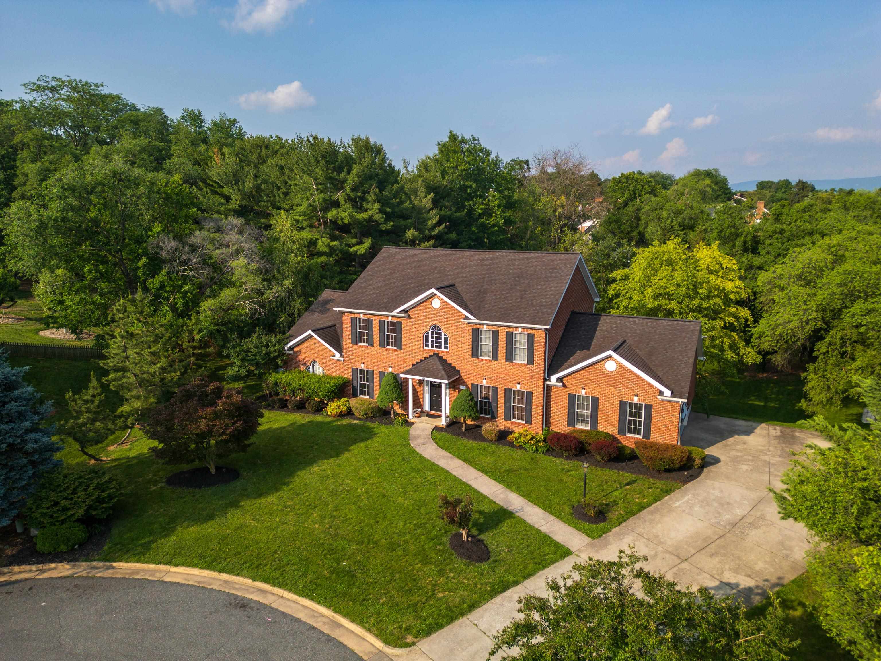 580 MYERS AVE