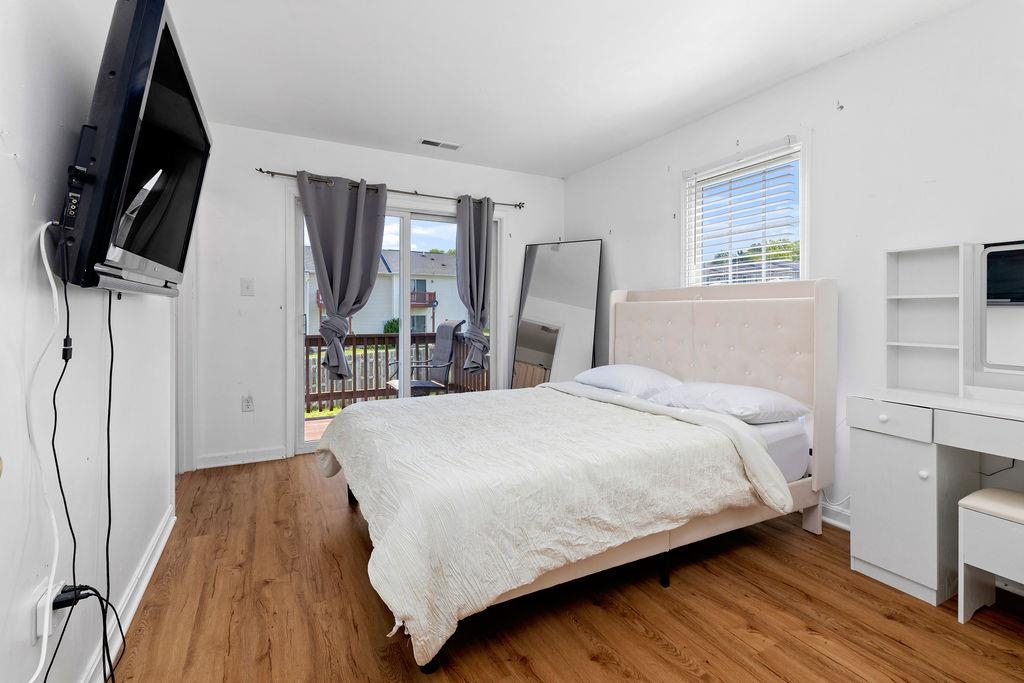 234 COMMERCE DR
