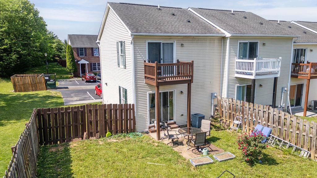 234 COMMERCE DR