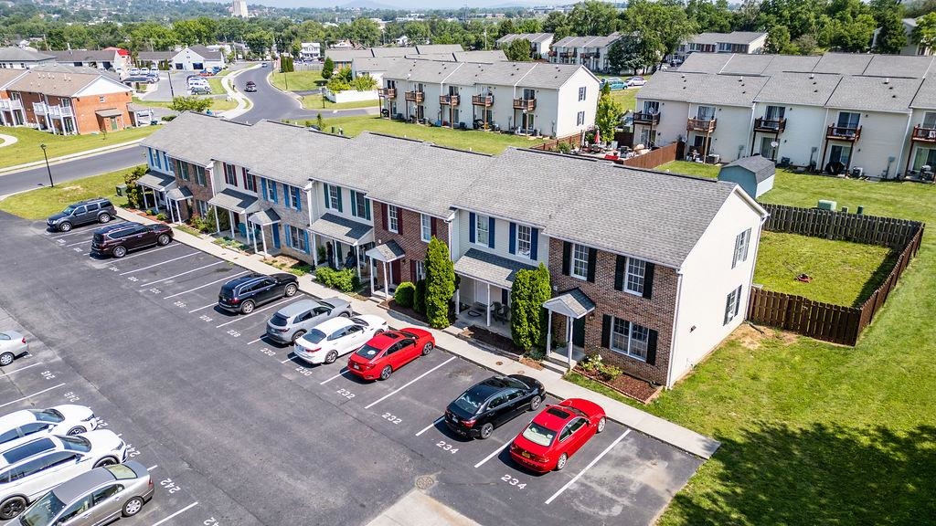 234 COMMERCE DR