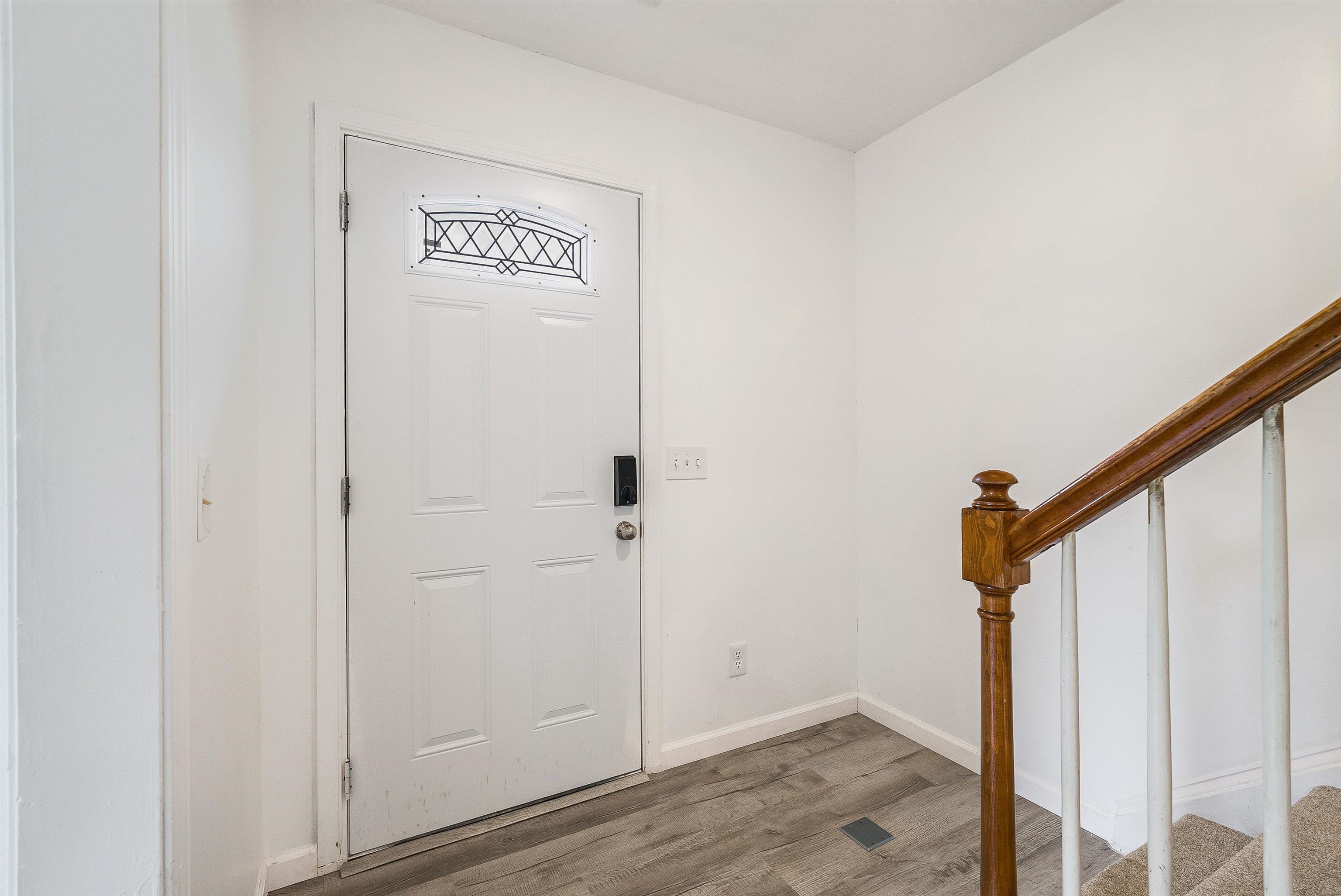 1114 MOUNTAIN VIEW DR