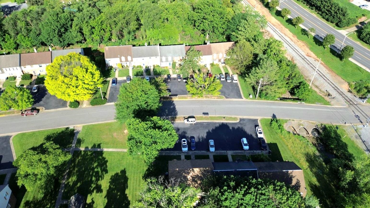 1114 MOUNTAIN VIEW DR