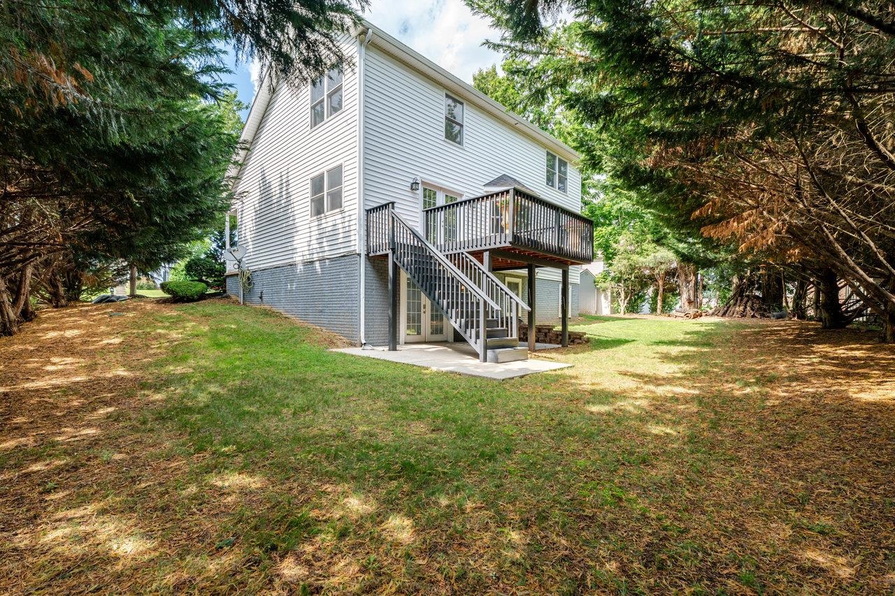 1271 KING EDWARDS WAY
