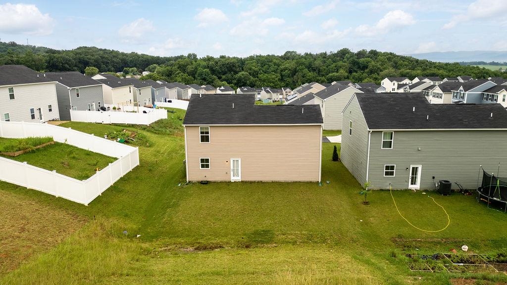 710 GROMMET DR