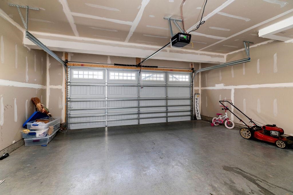 710 GROMMET DR