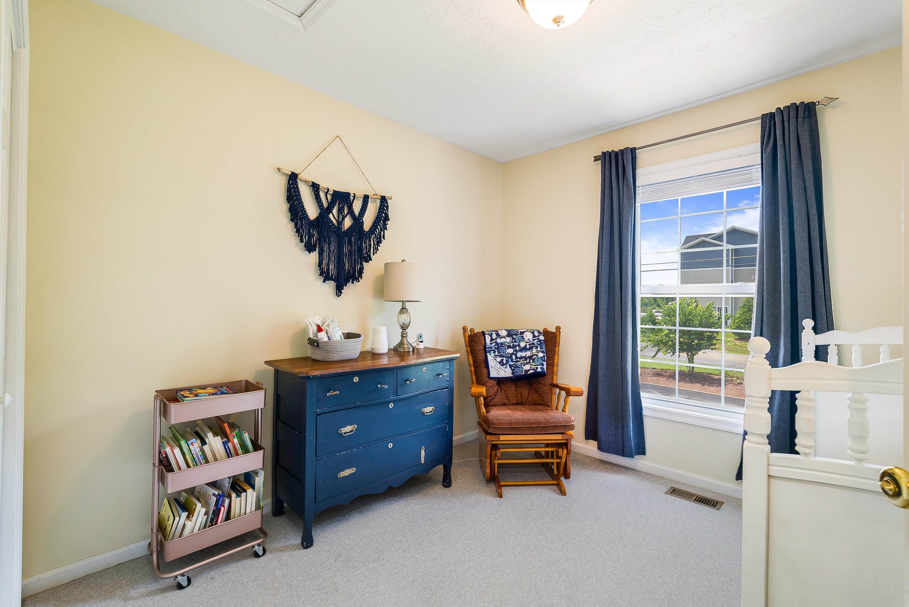 2881 TAYLOR SPRING LN