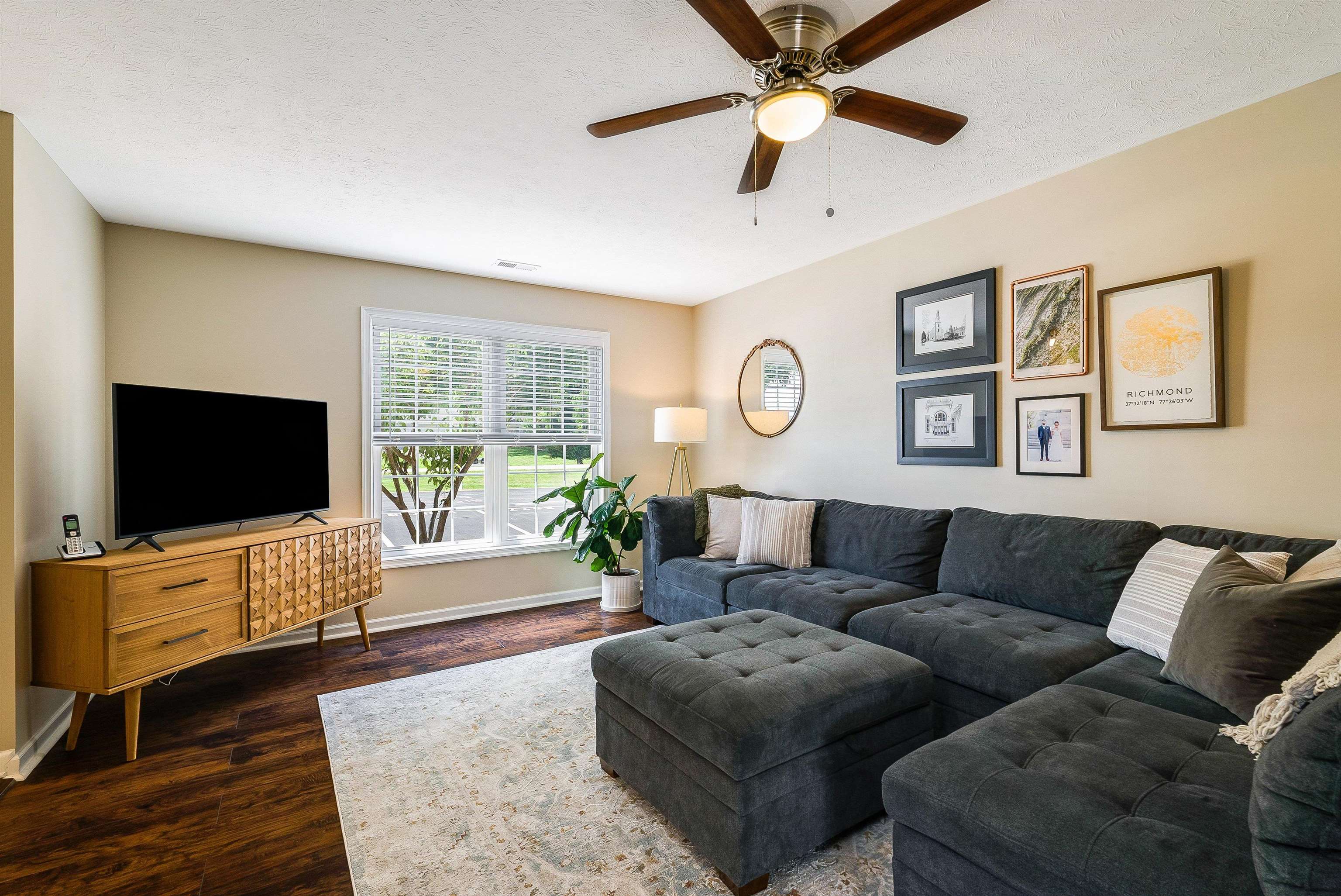 2881 TAYLOR SPRING LN