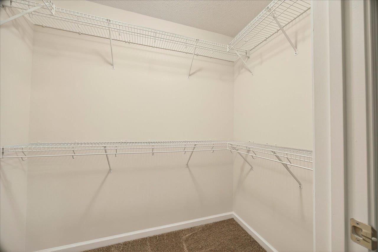 2455 TWIN GABLES CT Unit: 2455