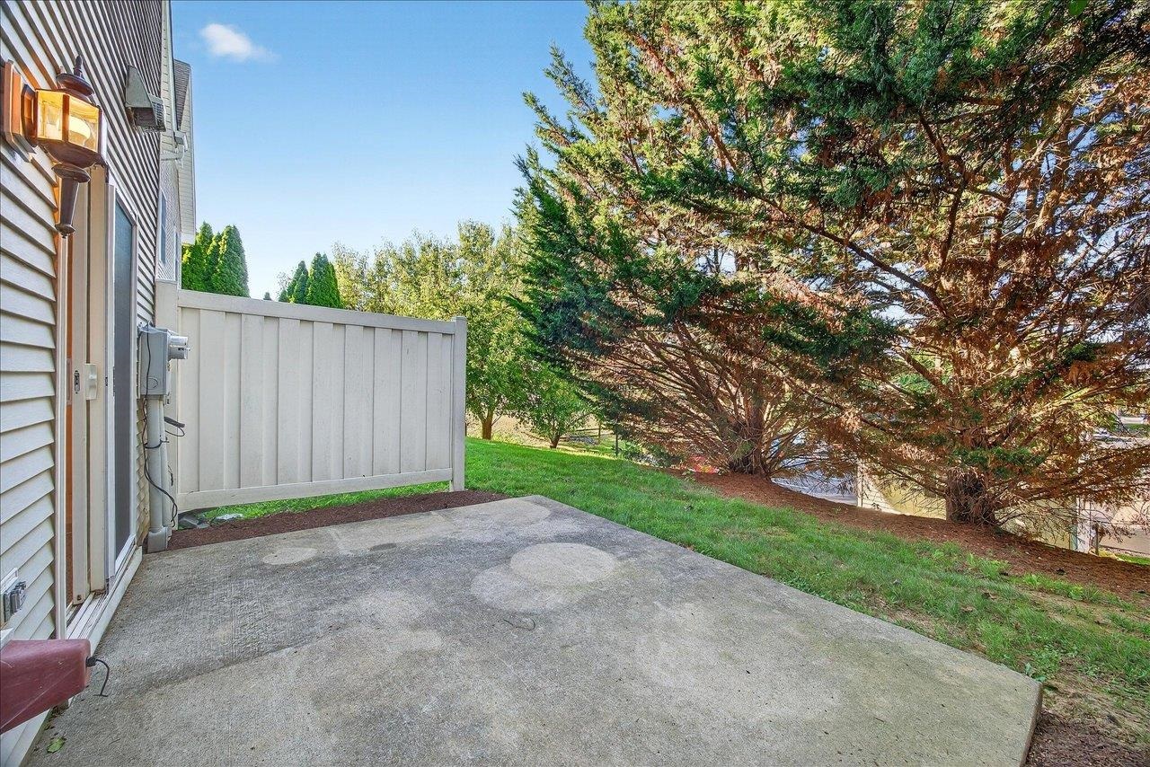 2455 TWIN GABLES CT Unit: 2455