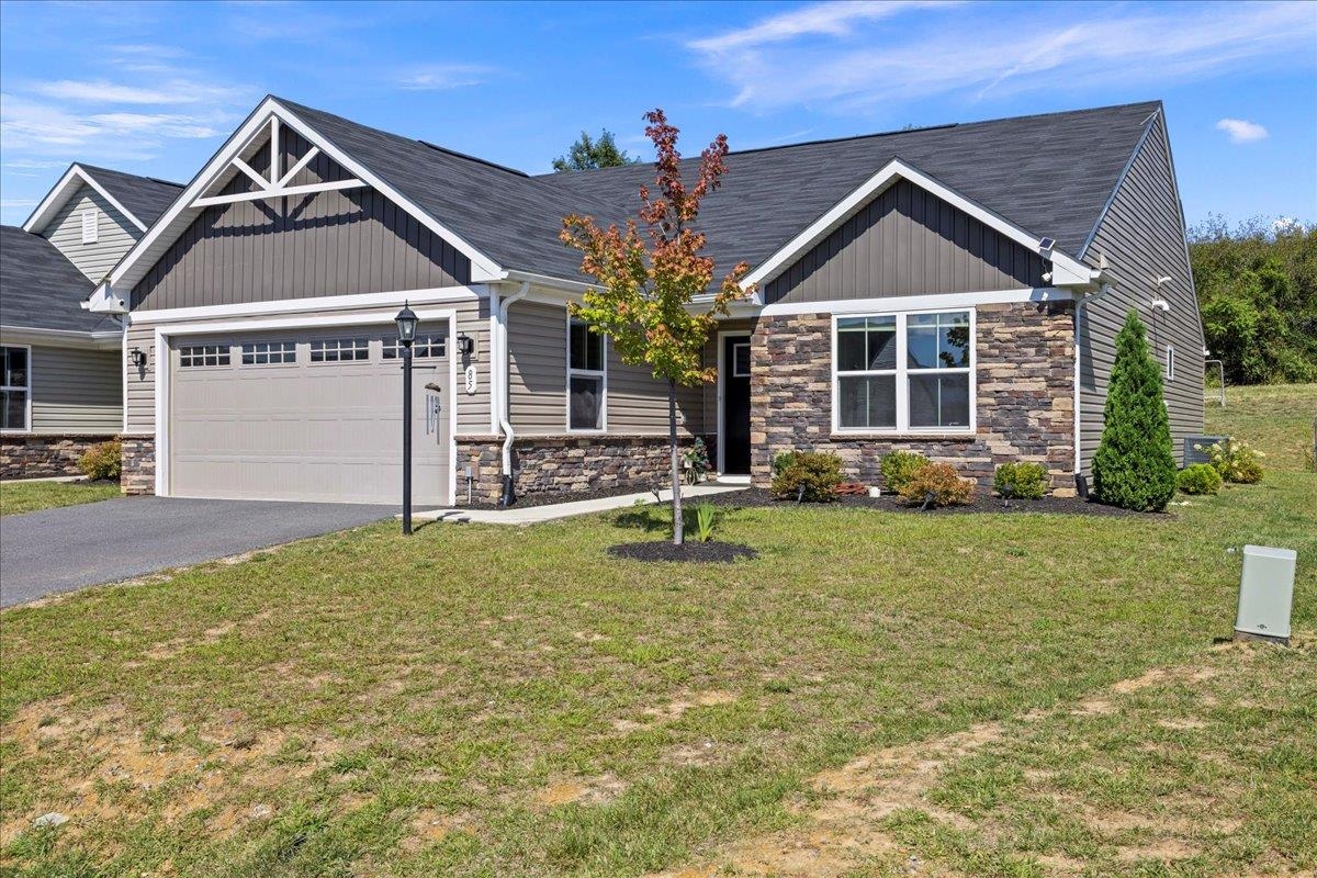 85 SOUTH PEAK DR