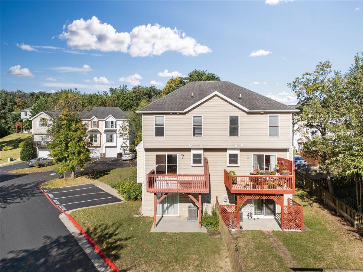 2387 KING ARTHURS CT