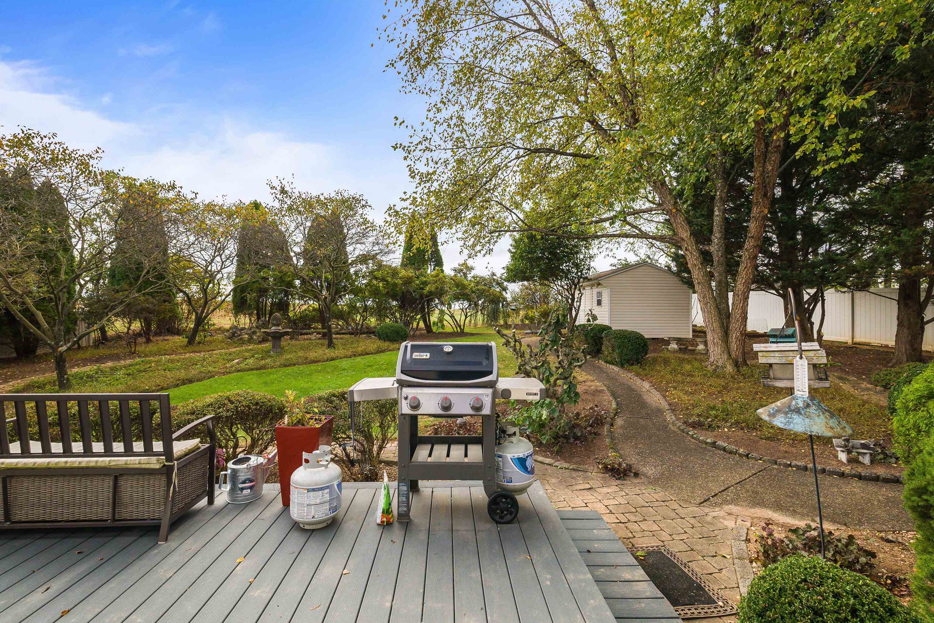 243 NORTHVIEW DR