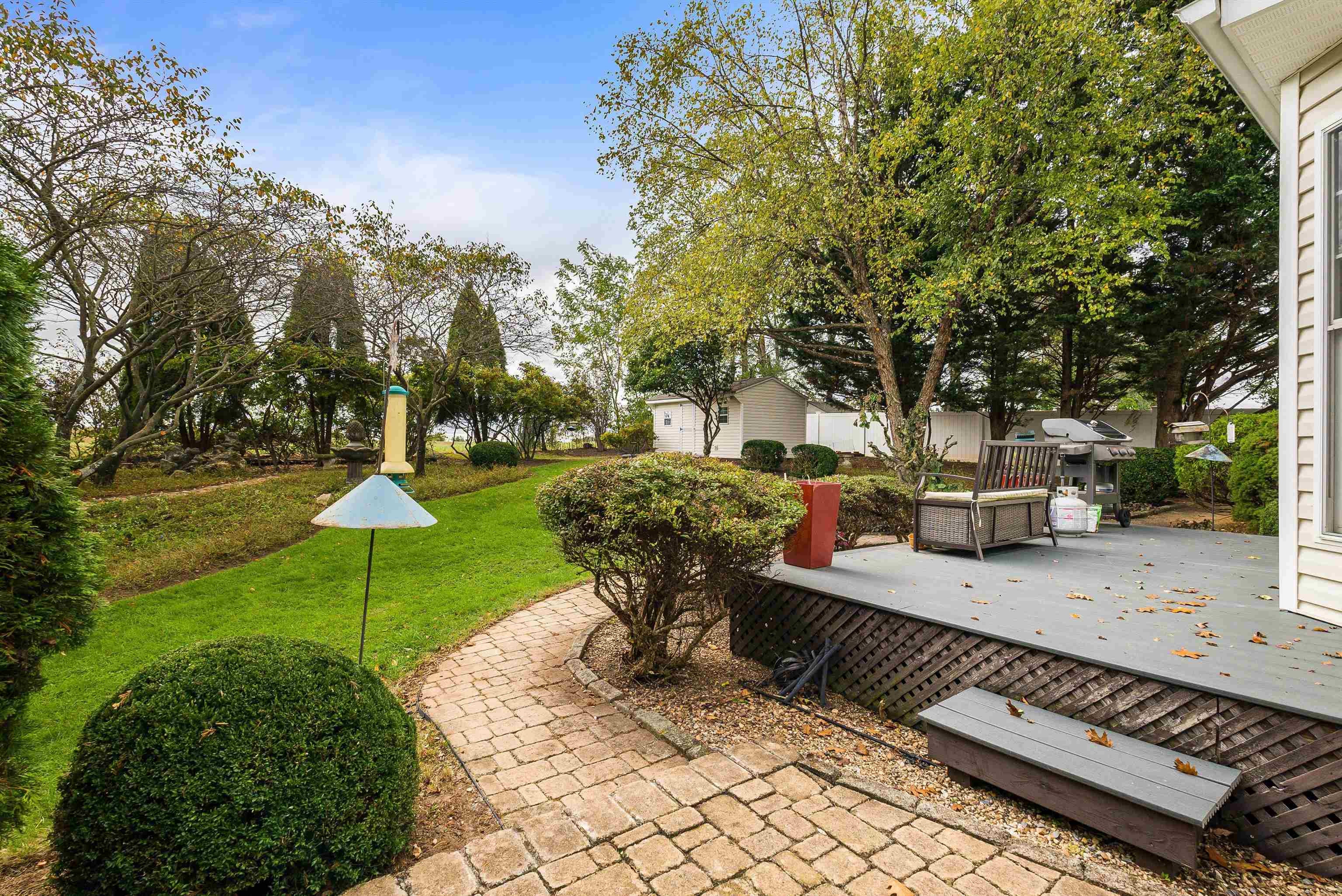 243 NORTHVIEW DR