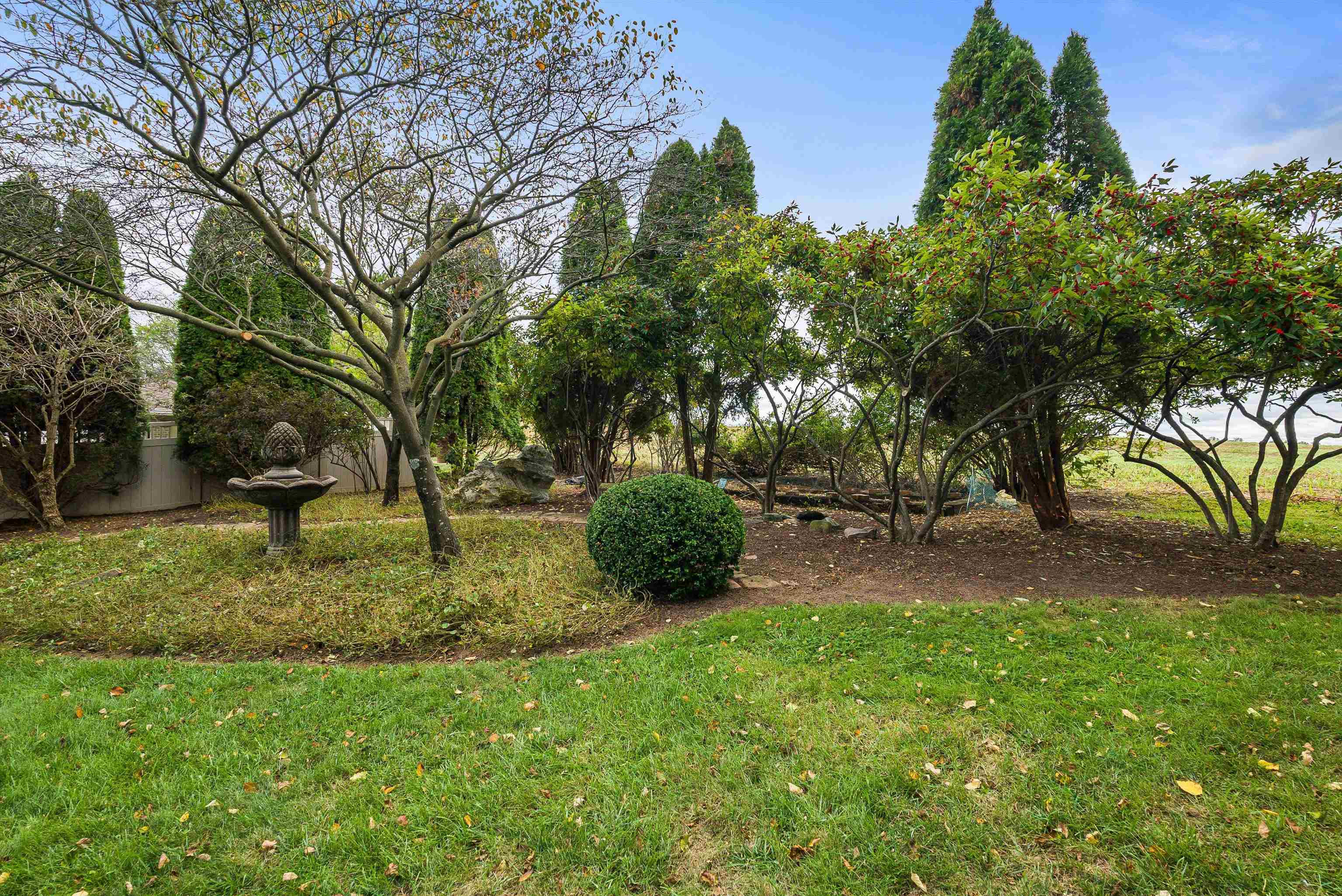 243 NORTHVIEW DR