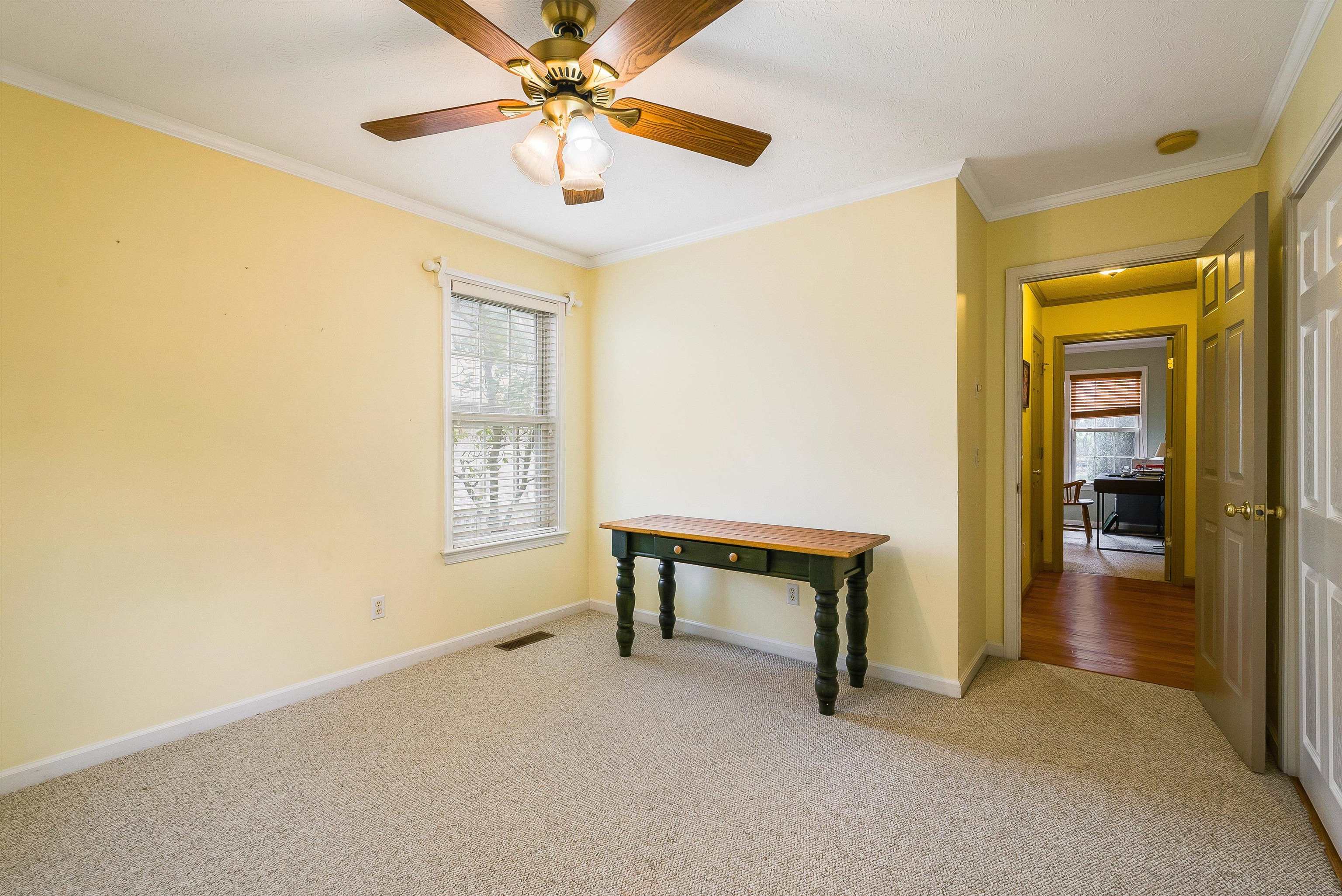 243 NORTHVIEW DR