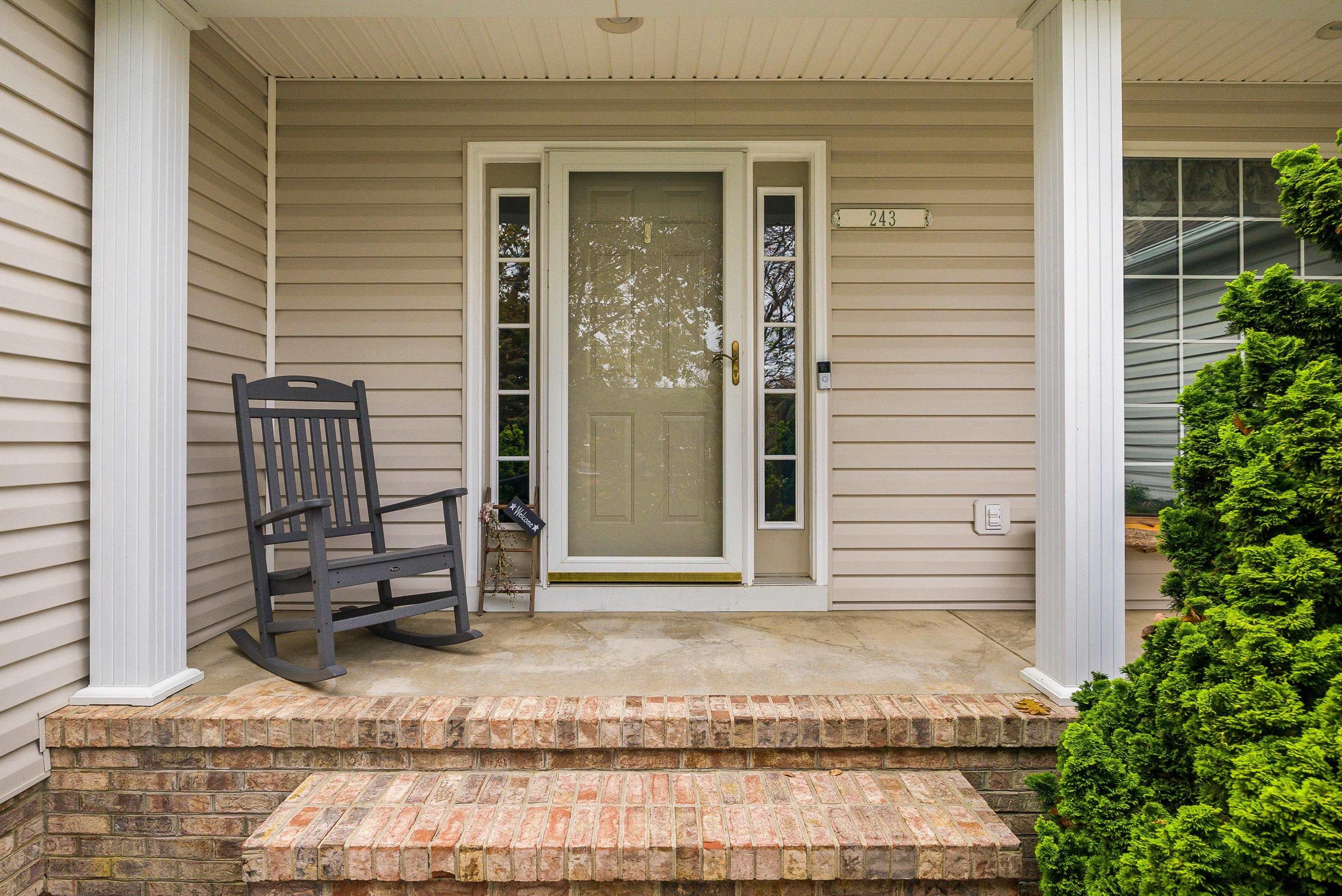 243 NORTHVIEW DR