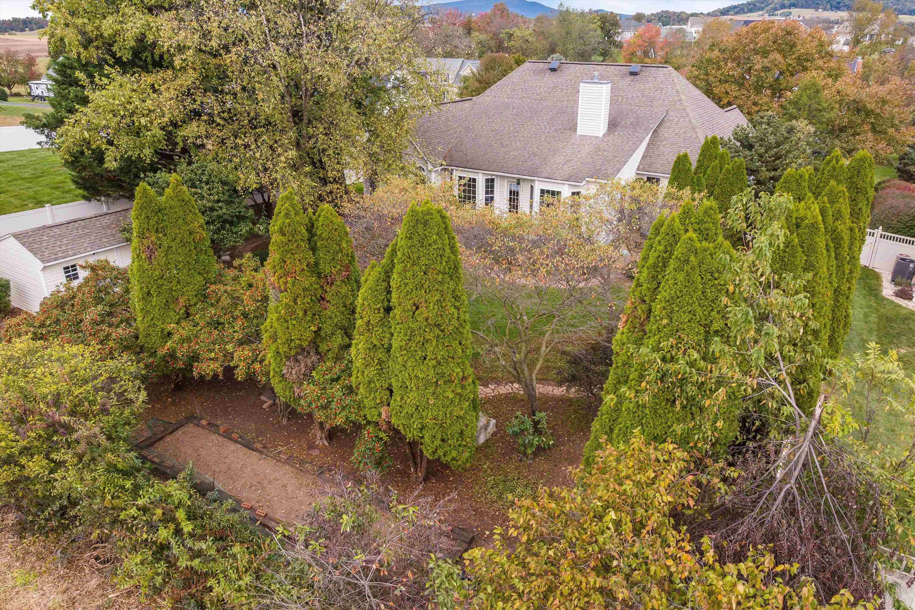 243 NORTHVIEW DR