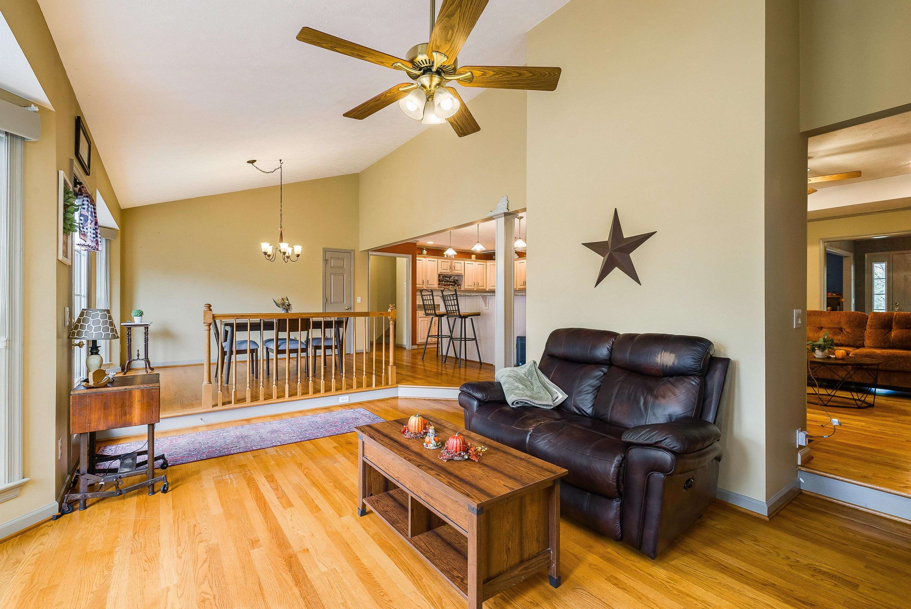 243 NORTHVIEW DR