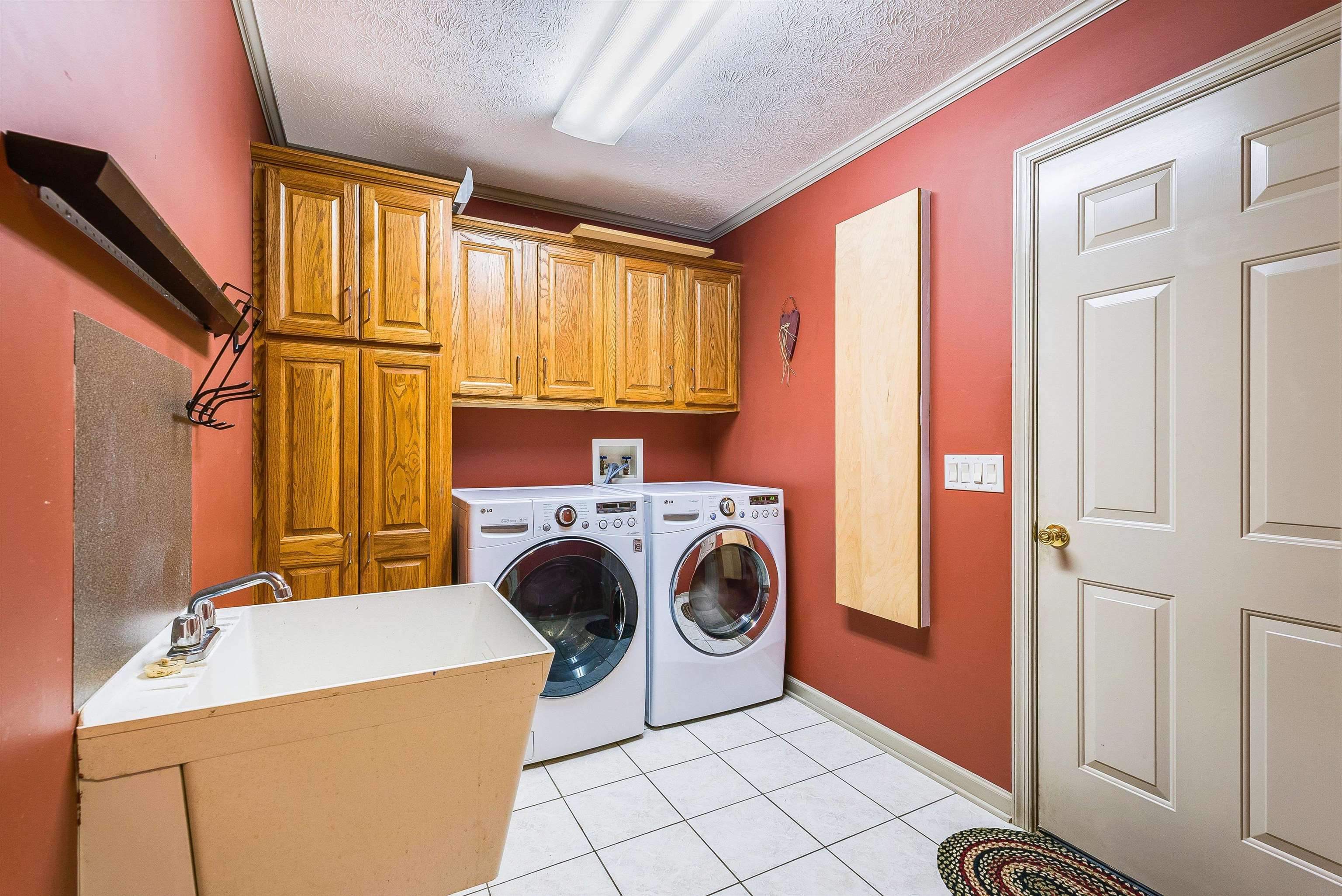 243 NORTHVIEW DR