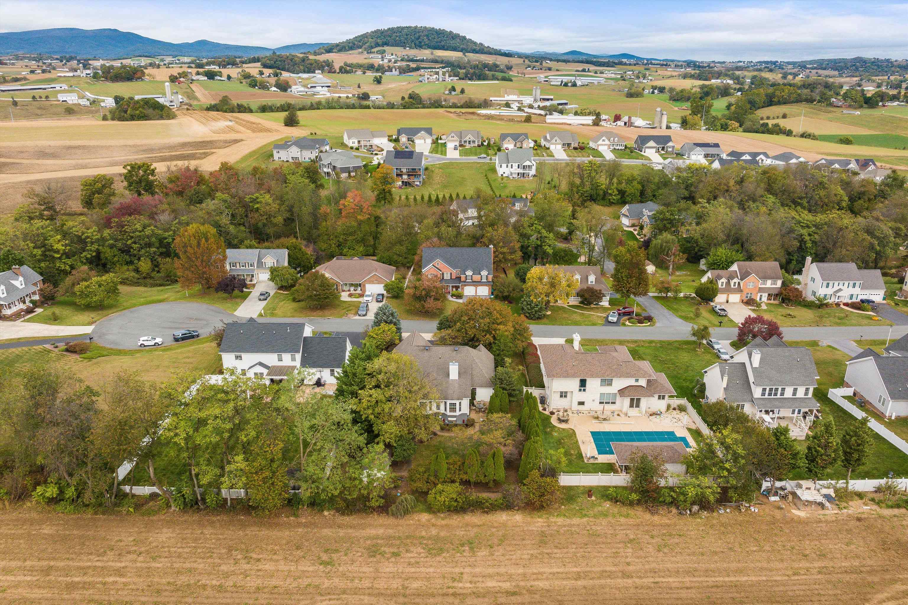 243 NORTHVIEW DR