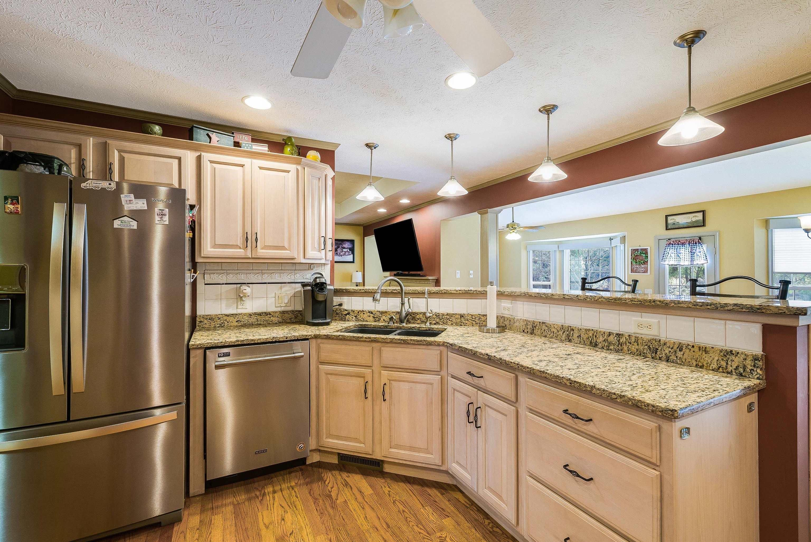 243 NORTHVIEW DR