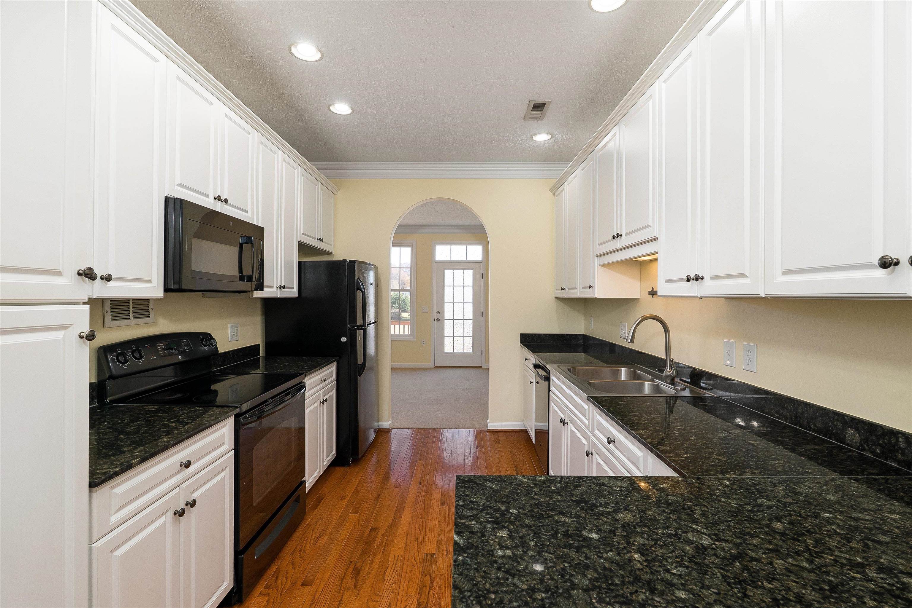 1439 FLOWING SPRING LN