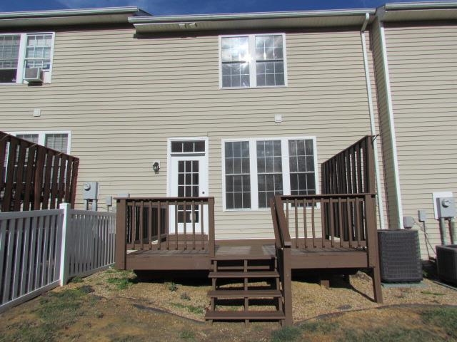 2976 CRYSTAL SPRING LN