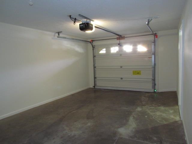 2976 CRYSTAL SPRING LN