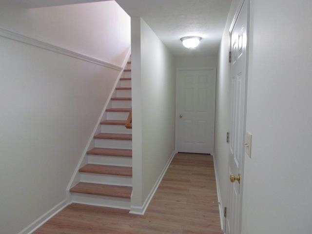 2976 CRYSTAL SPRING LN