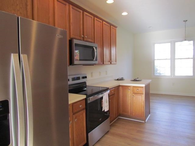 2976 CRYSTAL SPRING LN