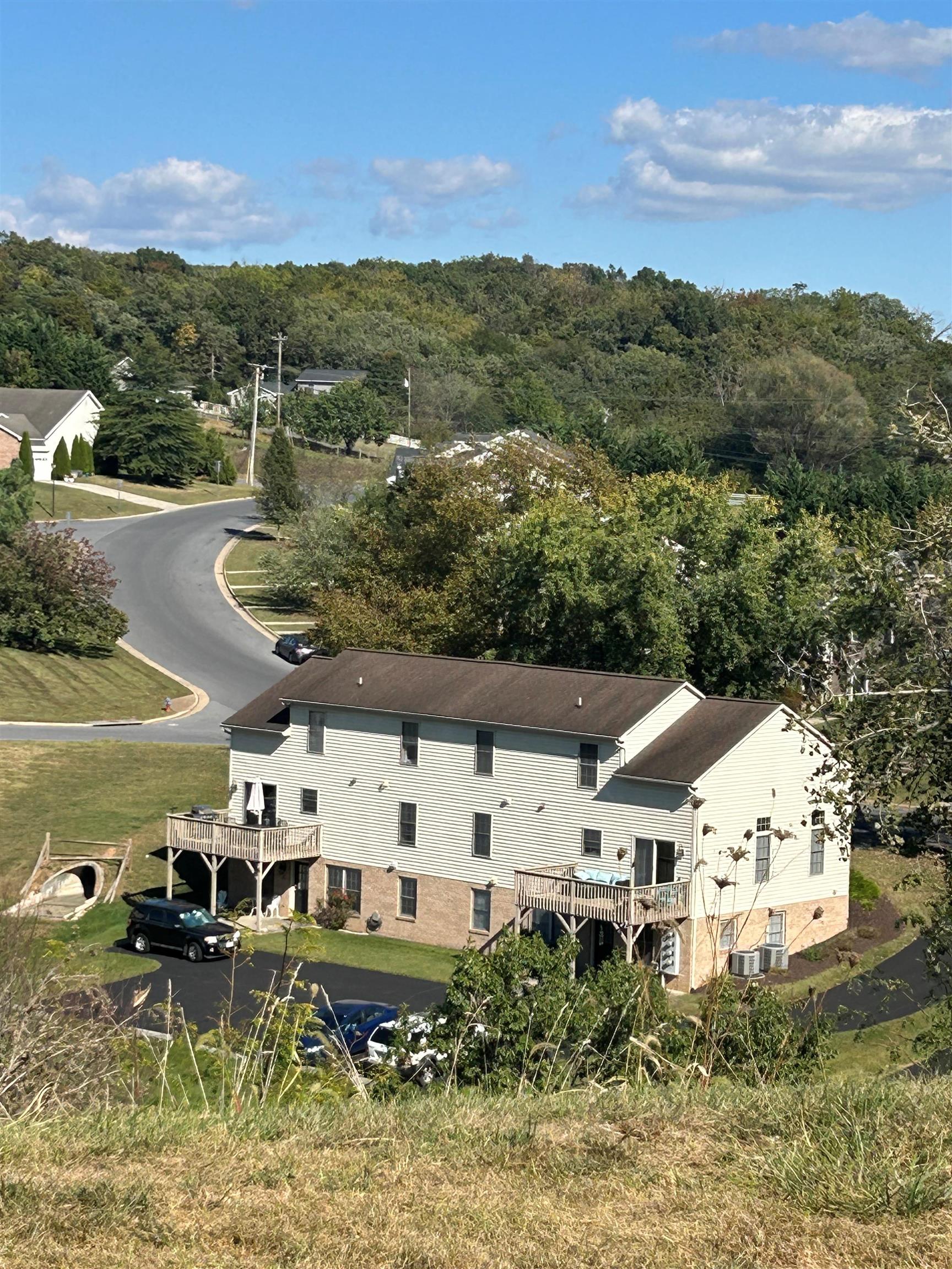 1261 OLD WINDMILL CIR Unit: A, B, C, D