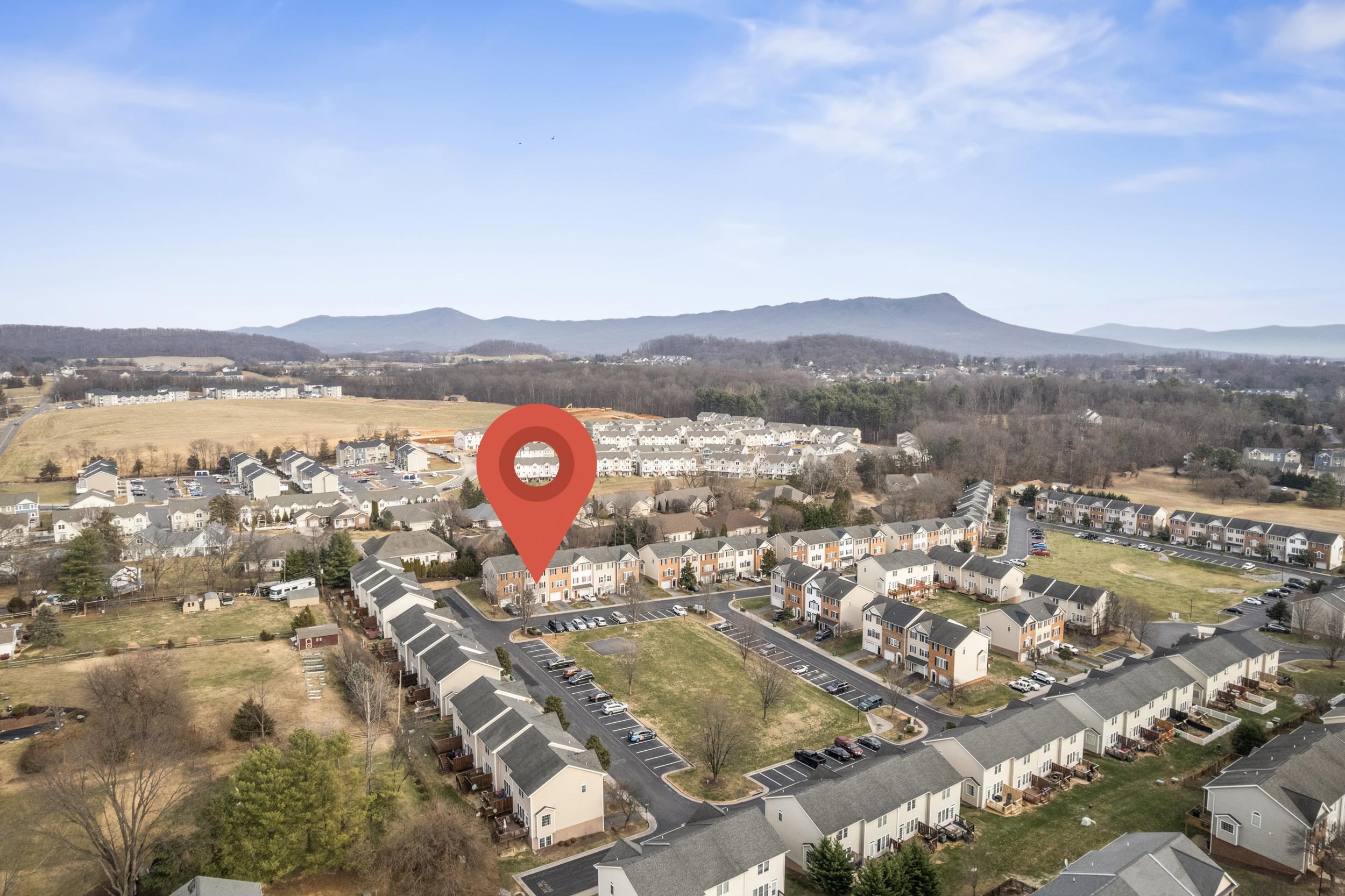 2911 DIAMOND SPRING LN