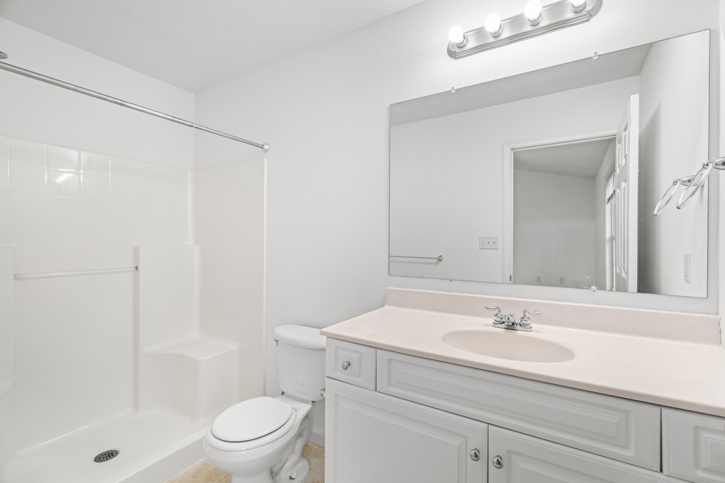 2911 DIAMOND SPRING LN