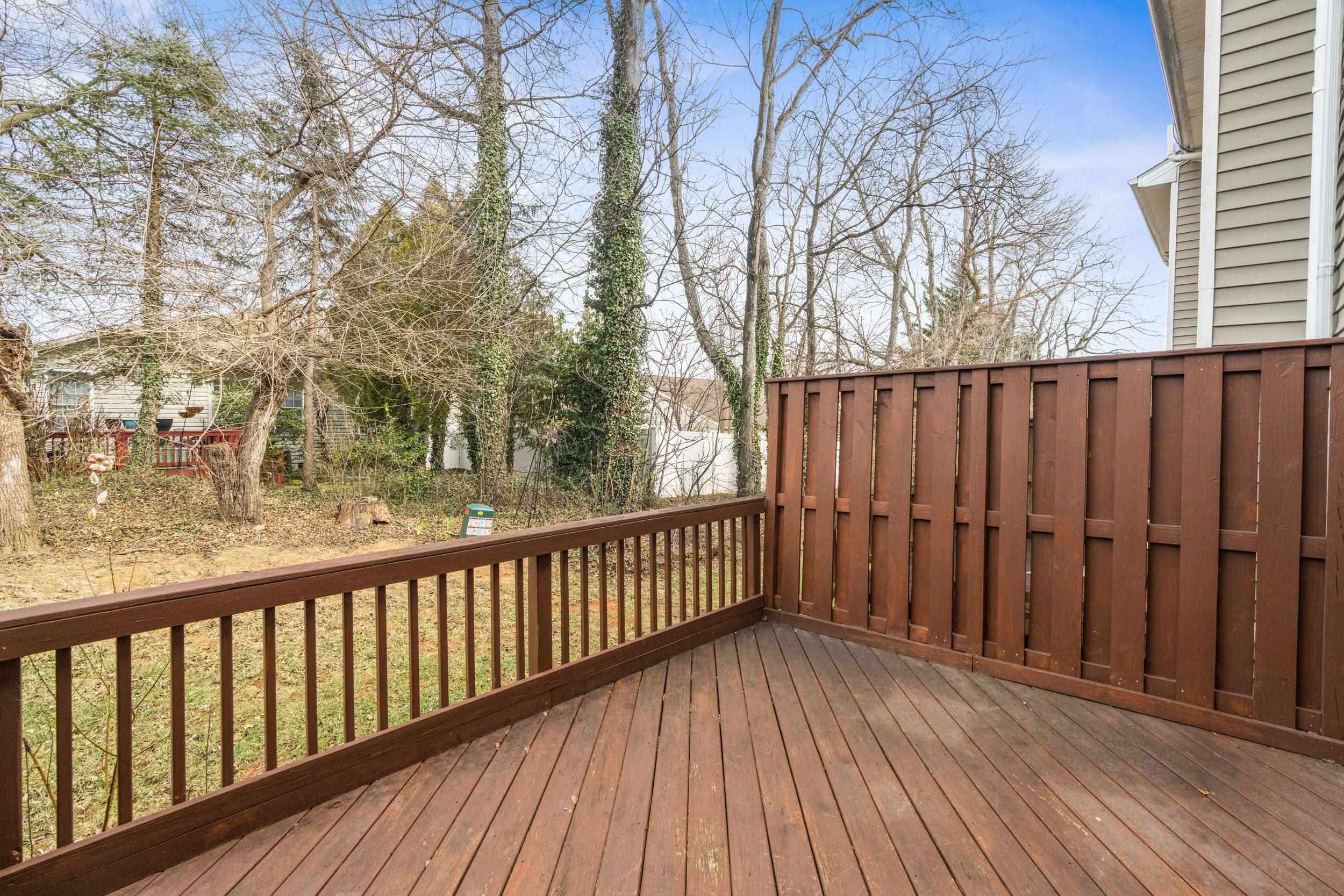 2911 DIAMOND SPRING LN