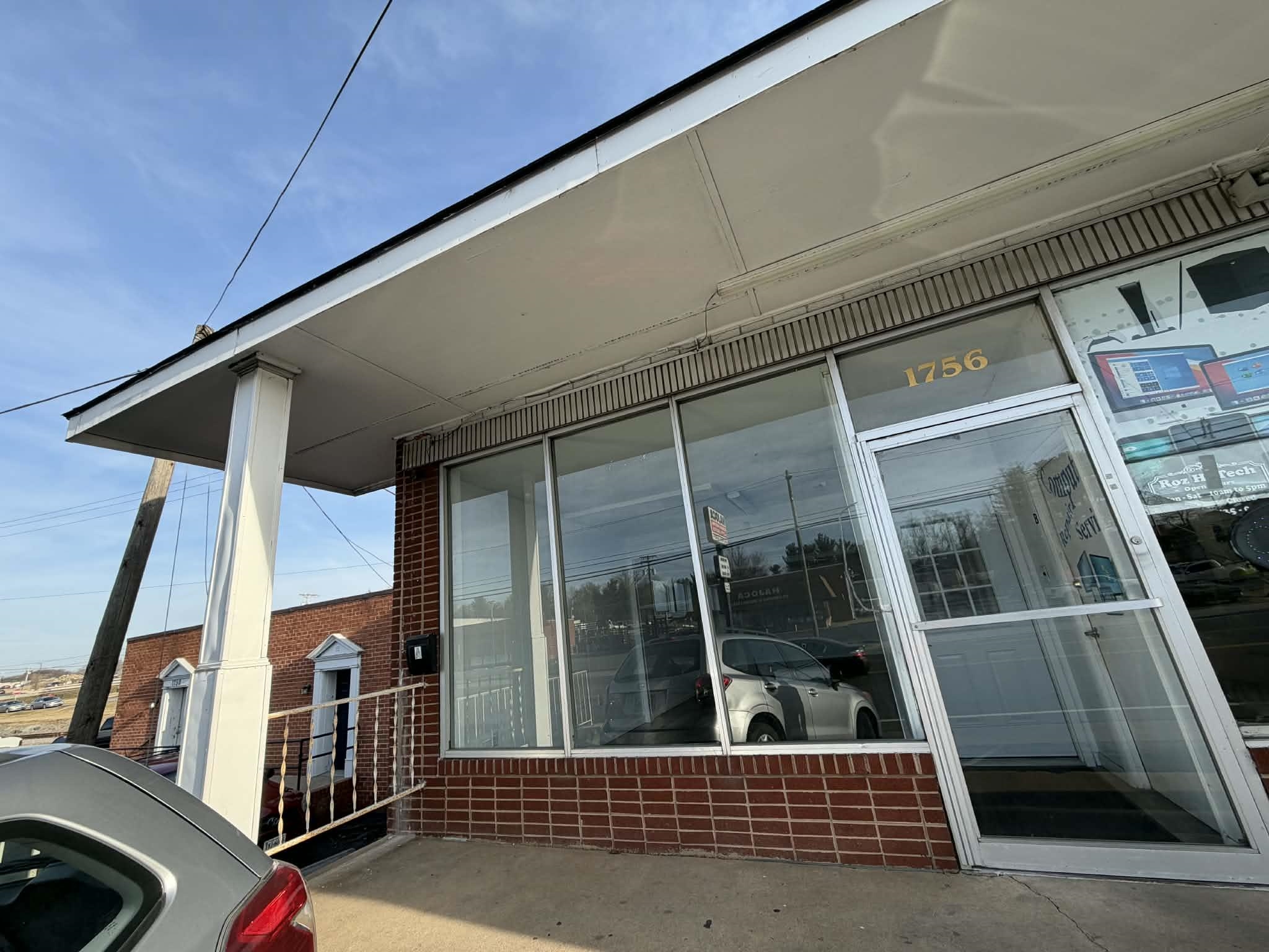 1756 SOUTH MAIN ST Unit: A