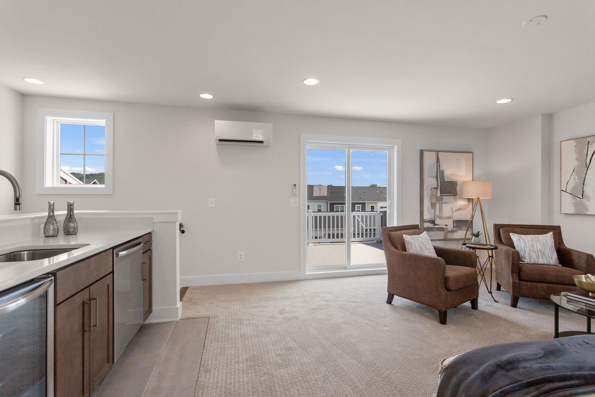 3221 PRESTON SHORE DR Unit: 19E