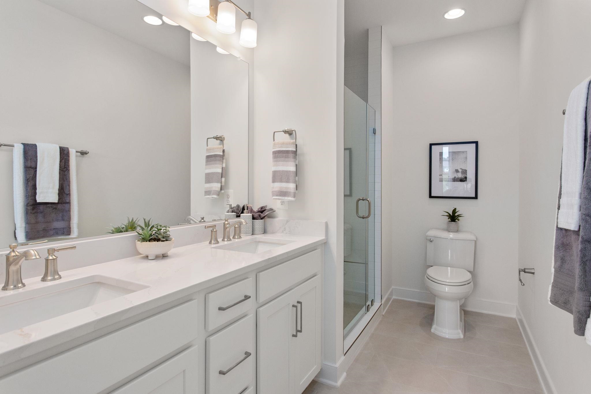 3221 PRESTON SHORE DR Unit: 19E